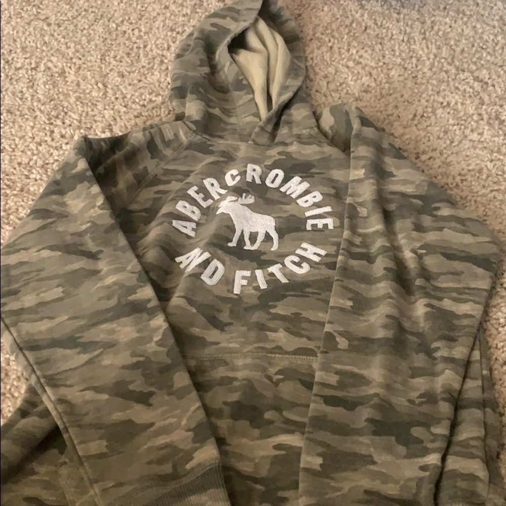 Abercrombie And Fitch girls camo hoodie